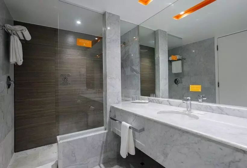 اتاق لوکس, Real Inn Tijuana By Camino Real Hoteles
