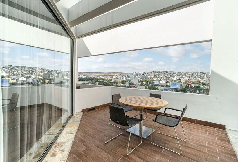 جناح جونيور, Real Inn Tijuana By Camino Real Hoteles