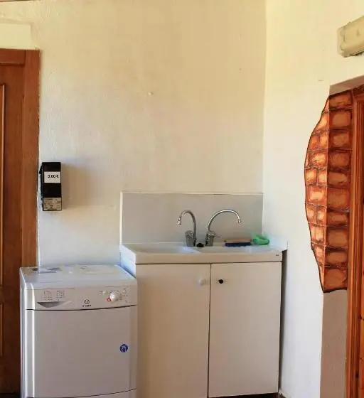 １ベッドルームハウス, La Bodega Del Camino Aka Albergue On Thele
