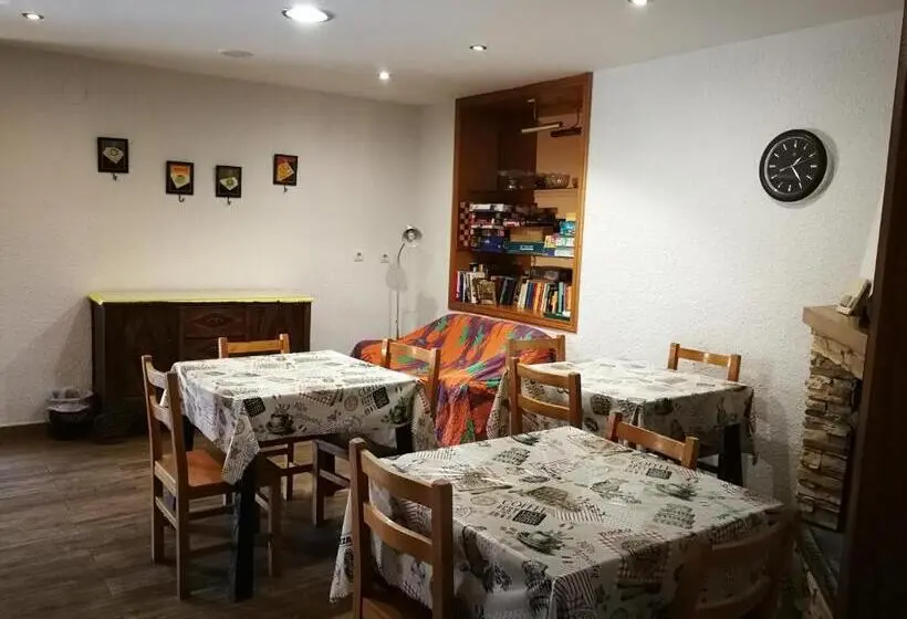 １ベッドルームハウス, La Bodega Del Camino Aka Albergue On Thele