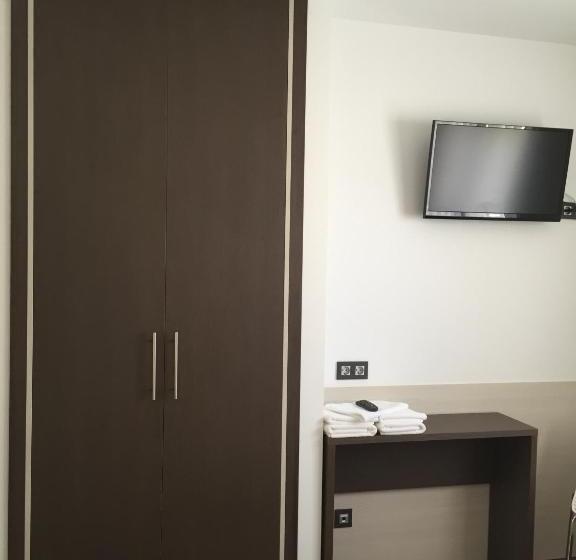 Номер Стандарт, Rural En El Camino