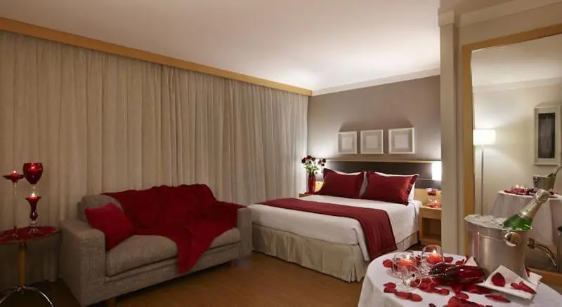 デラックスルーム, Grand Mega Resort And Spa Cepu