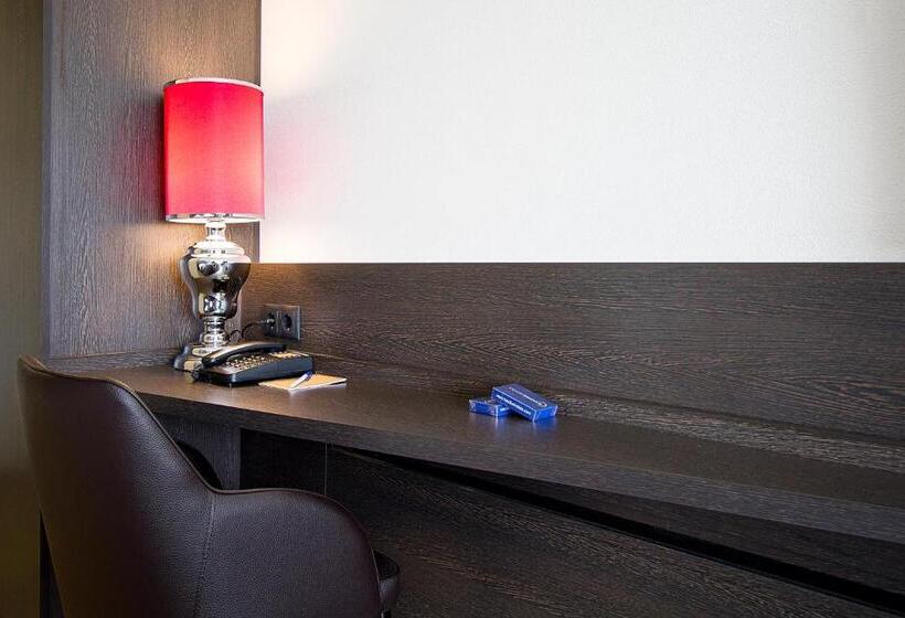 キングサイズベッドのデラックスルーム, Bastion Hotel Zoetermeer