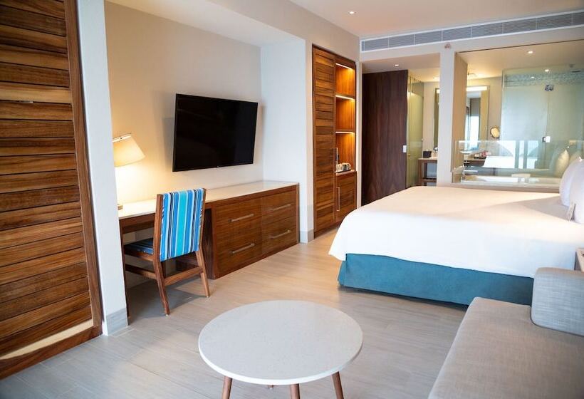 اتاق استاندارد با تخت بزرگ, Emporio Cancun   Buy All Inclusive Option