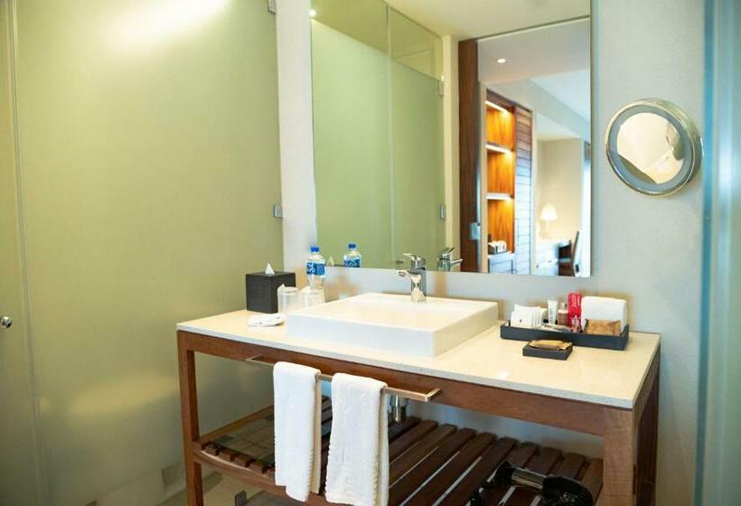 스탠다드 룸 킹사이즈 침대, Emporio Cancun Buy All Inclusive Option