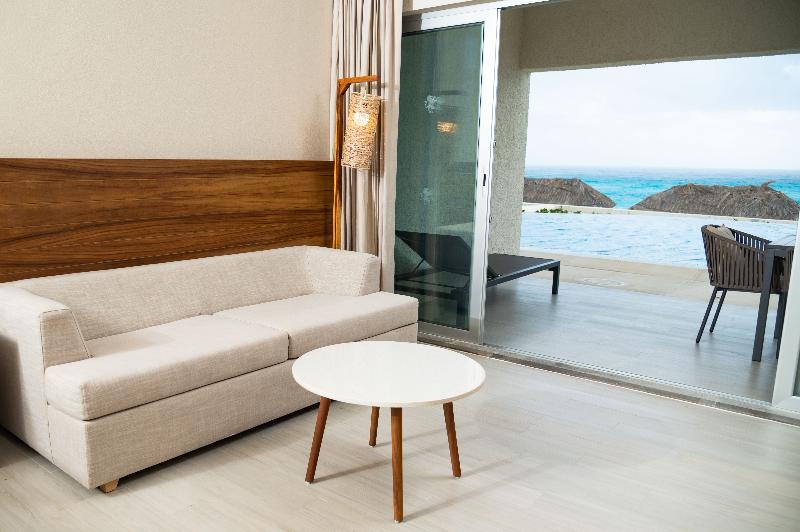 带大床的标准间, Emporio Cancun Buy All Inclusive Option