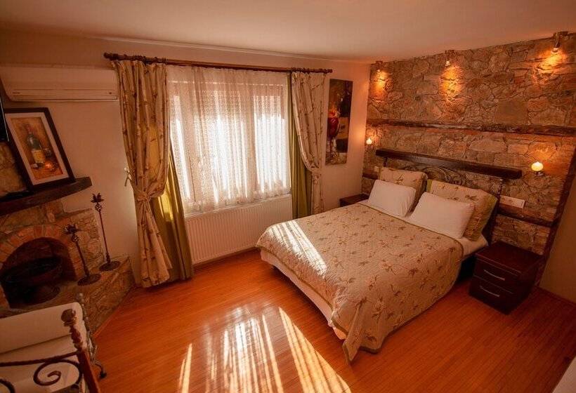 غرفة إقتصادية, Fulya Pension