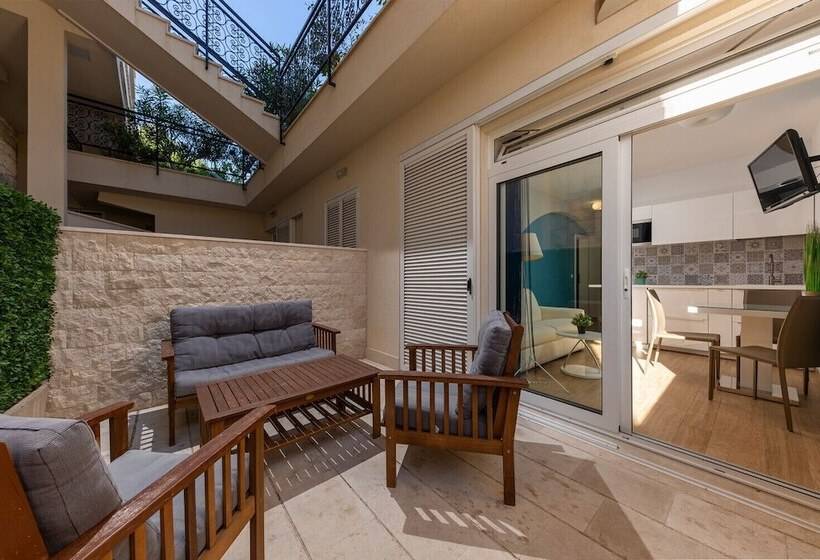 آپارتمان کامفورت 2 خوابه, Villa Mediterranea