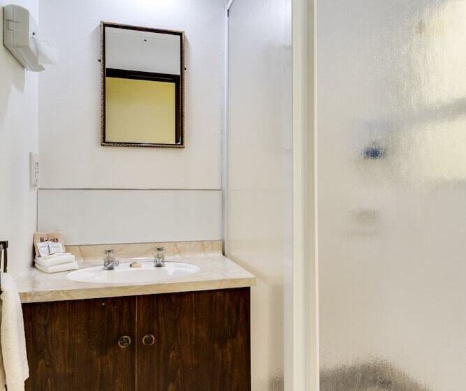 Апартаменты 1 Спальня, Ace High Motor Inn