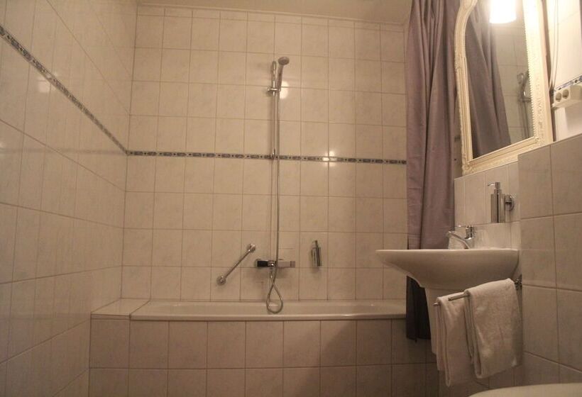 Семейный Номер, Fletcher Hotel Apeldoorn