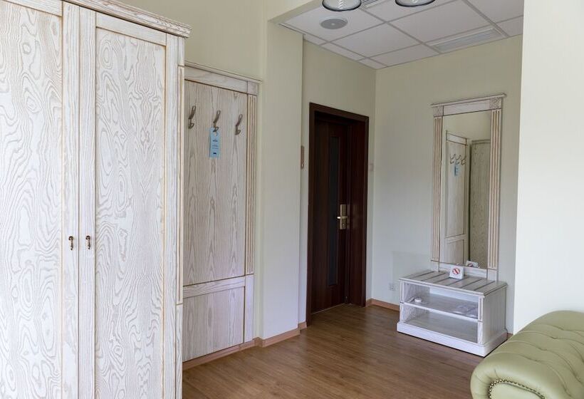 Люкс, Mgimo
