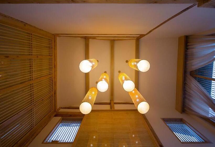 スーペリアースイート, Lijiang Sunshine Nali Inn