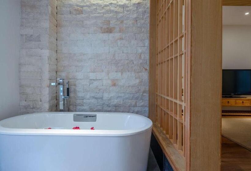 バルコニー付きスタンダードルーム, Lijiang Sunshine Nali Inn