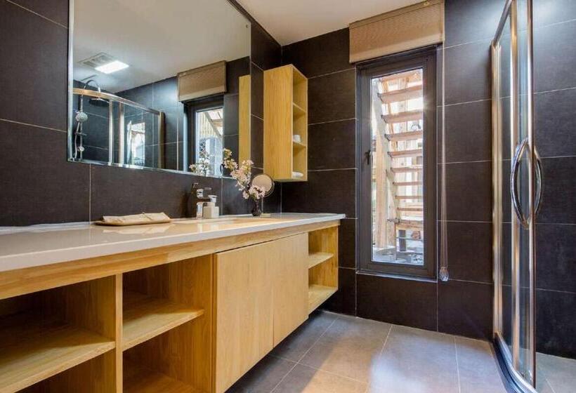 バルコニー付きスタンダードルーム, Lijiang Sunshine Nali Inn