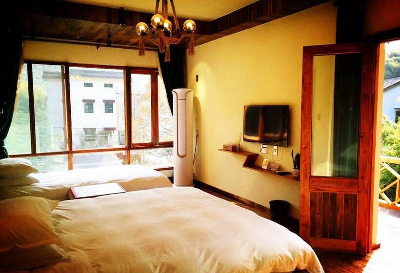 חדר משפחתי, Moganshan Jianqi Inn