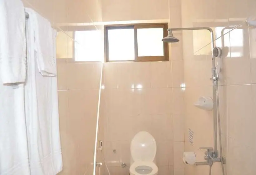 سوییت لوکس, Dreams Hotel Zanzibar