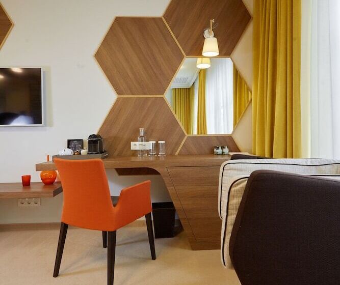 سوییت اجرایی, Riviera Wellness Resort