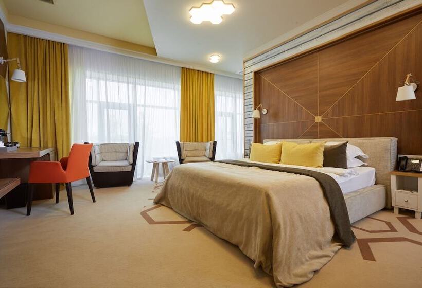 سوییت اجرایی, Riviera Wellness Resort