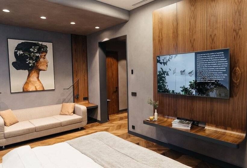 سوییت لوکس, Riviera Wellness Resort