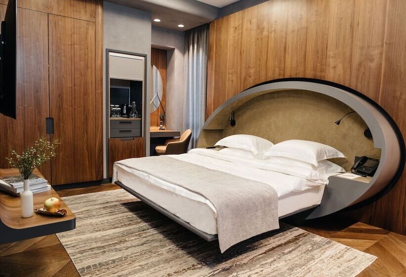 سوییت لوکس, Riviera Wellness Resort