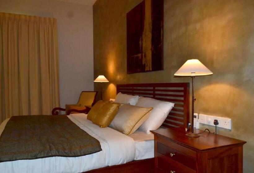 Номер Superior, Kethaka Aga