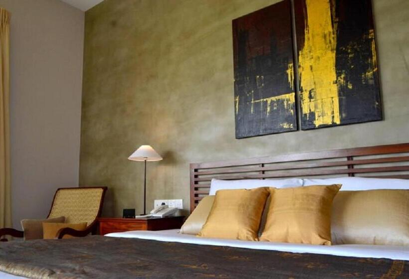 Номер Superior, Kethaka Aga