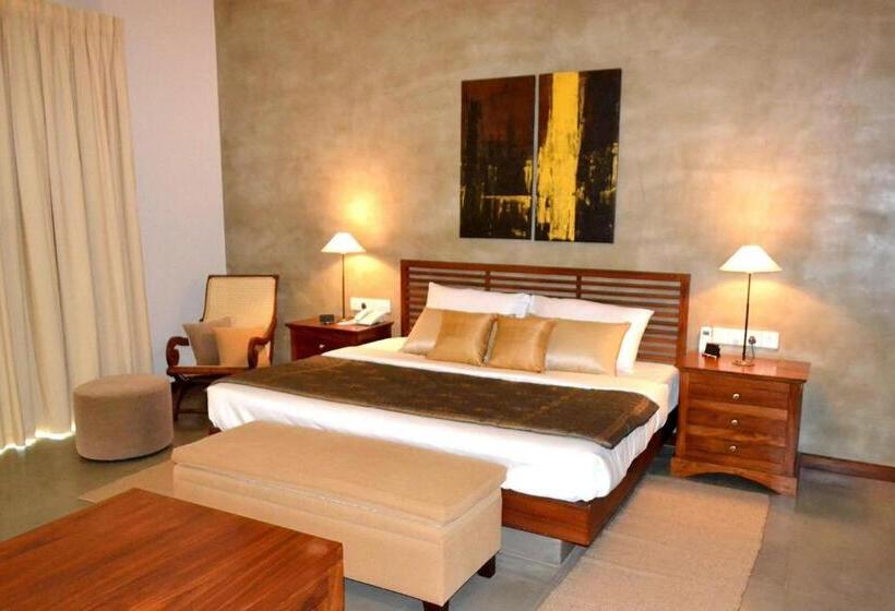 Номер Superior, Kethaka Aga