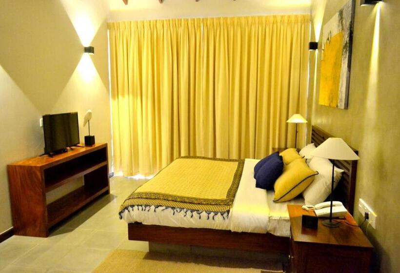 Номер Deluxe, Kethaka Aga