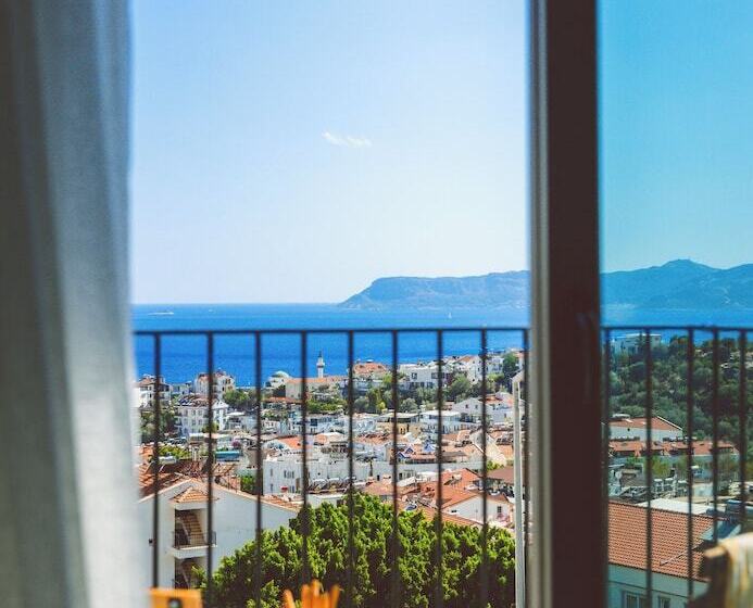 غرفة قياسية ثلاثية, Aphrodite Hotel Kaş