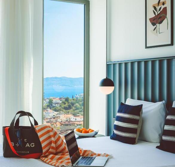 غرفة قياسية ثلاثية, Aphrodite Hotel Kaş