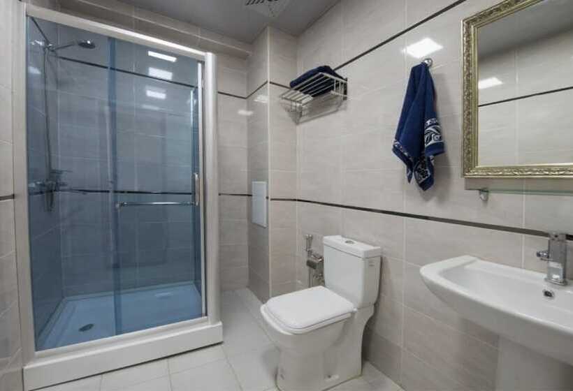 اتاق عادی, Shihov