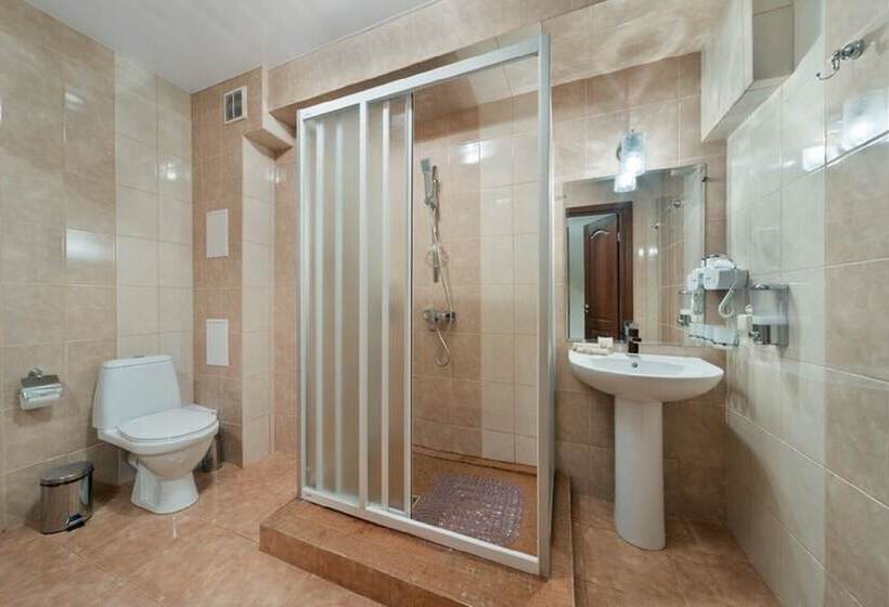 سوییت جونیور, Versal