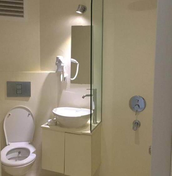 Pokój Standard, Mina Apart