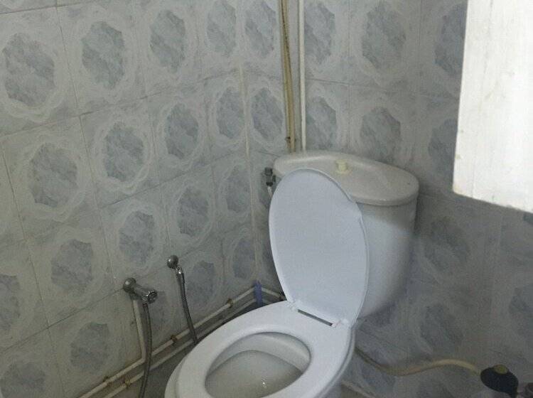 سوییت خانوادگی, Palais Du Xviii Eme Siecle Hostel