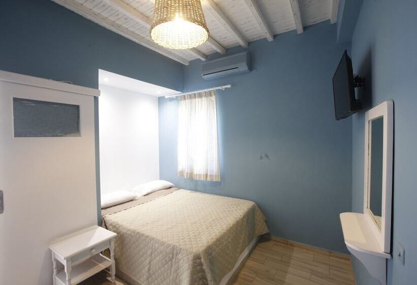 חדר סטנדרט, Nikos Rooms