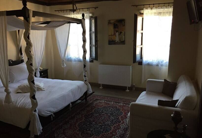 スタンダードルーム, Varosi 4 Seasons