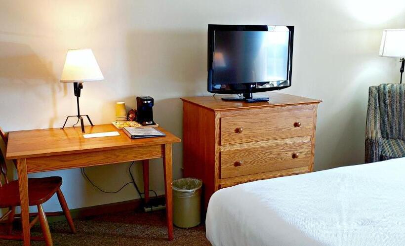 غرفة قياسية سرير كينج لذوى الإحتياجات الخاصة, Lodging On The Square