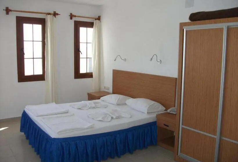 اتاق استاندارد, Sardunya Otel Arka Bä°na