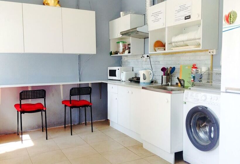 اتاق استاندارد, Travel Inn Vystavochnaya