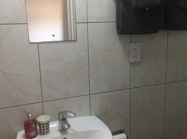 غرفة إقتصادية فردية, Bridge Farm Guesthouse Rooms