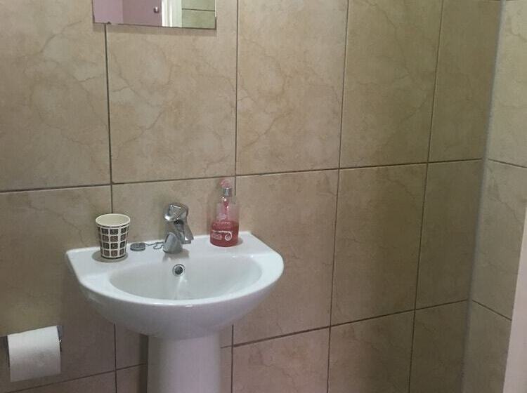 غرفة إقتصادية فردية, Bridge Farm Guesthouse Rooms