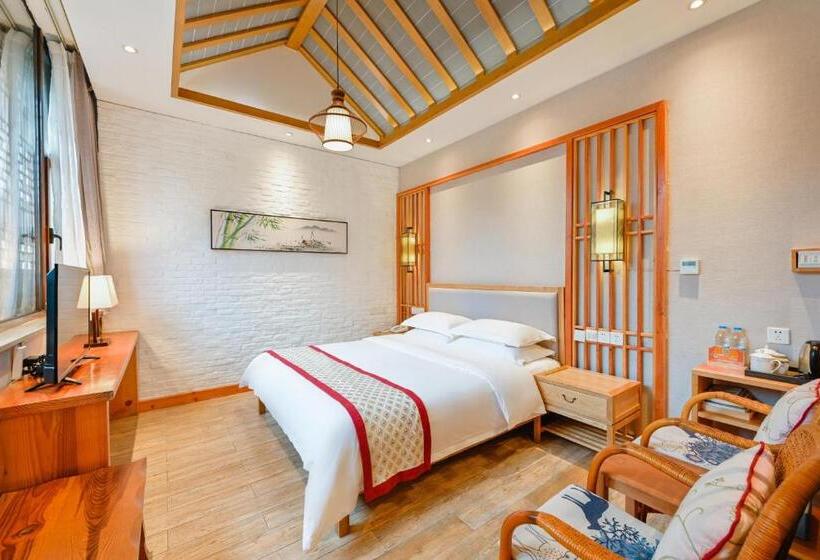 スタンダードルーム, Mild Spring Boutique