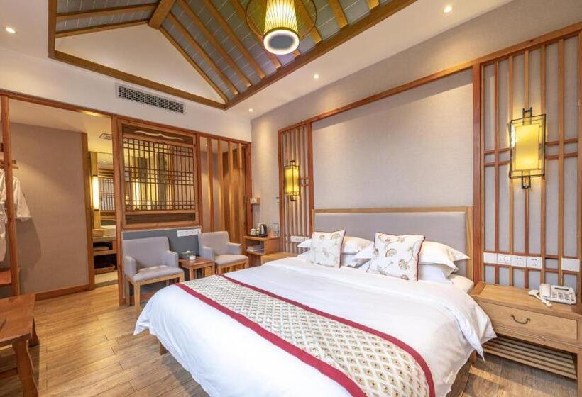 スタンダードルーム, Mild Spring Boutique