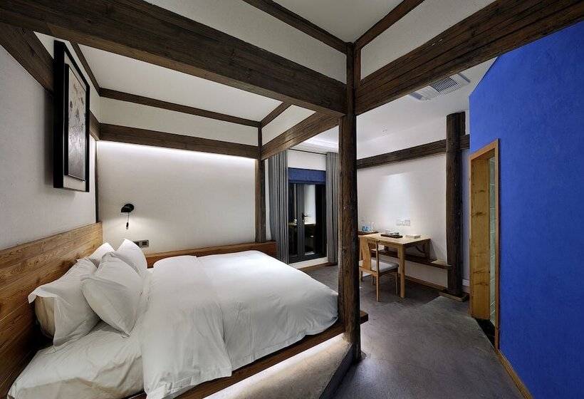 スタンダードルーム, Mild Spring Boutique