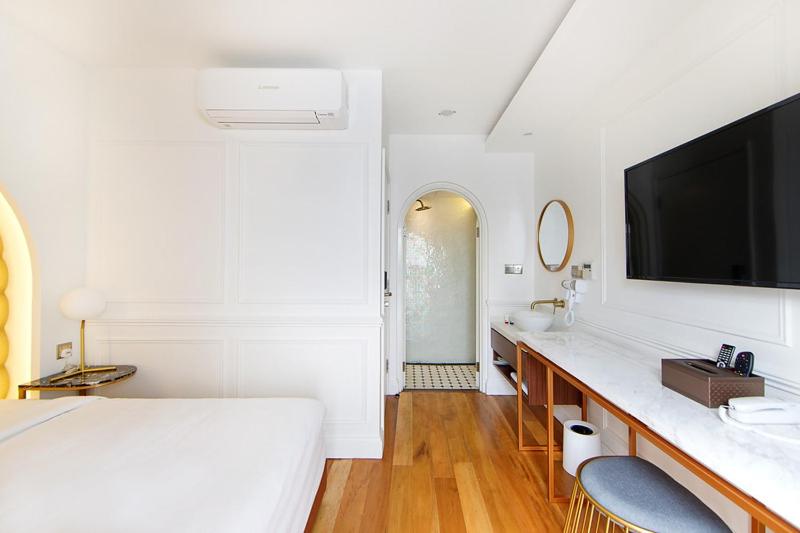 اتاق لوکس با بالکن, White Mansion Penang
