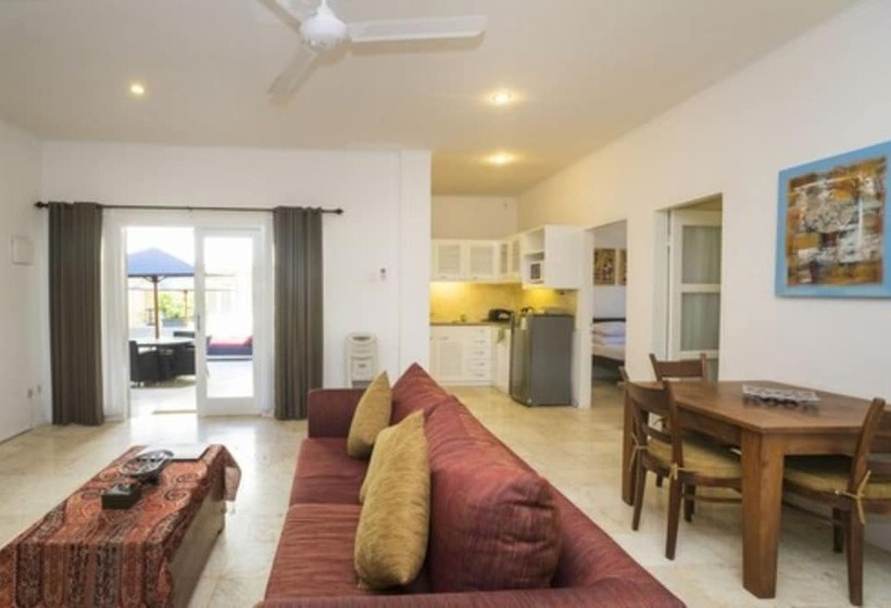 شقة غرفتين, Beach Melati Apartments