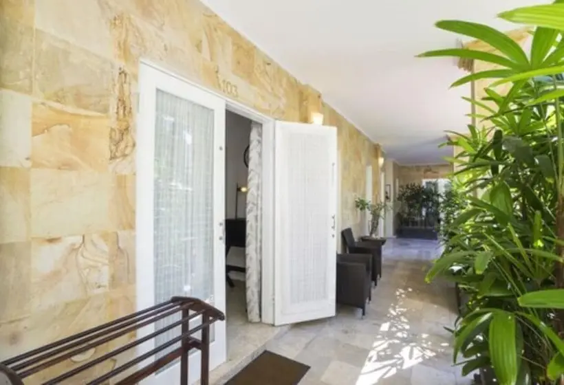 آپارتمان لوکس 2 خوابه, Beach Melati Apartments