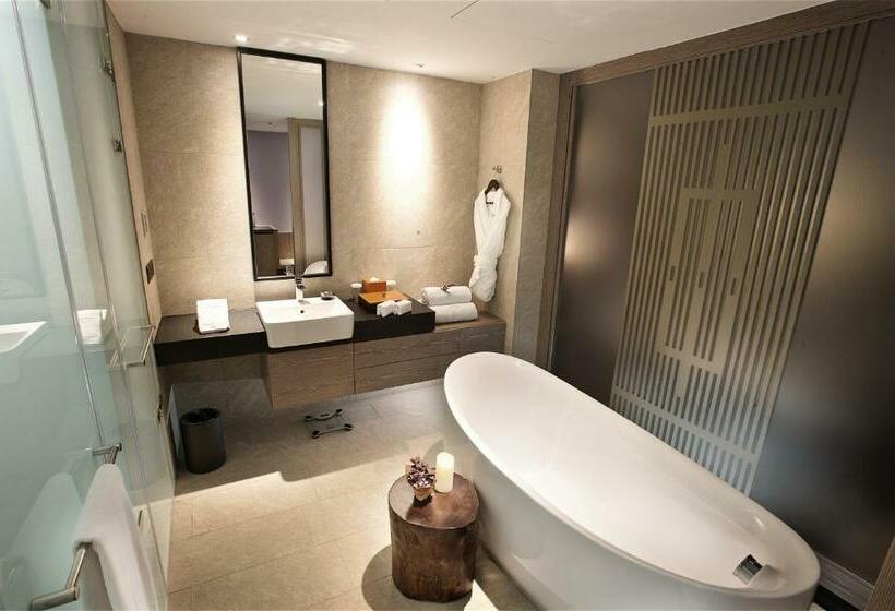 اتاق لوکس, Gaeavilla Resort