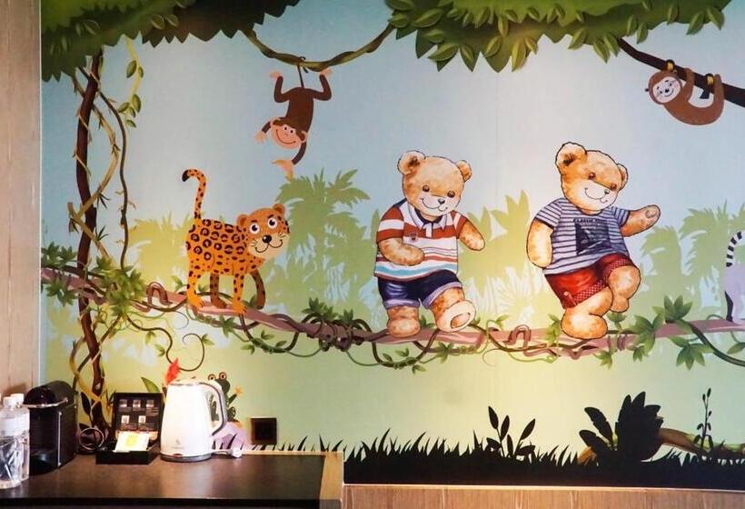 سوییت خانوادگی, Gaeavilla Resort