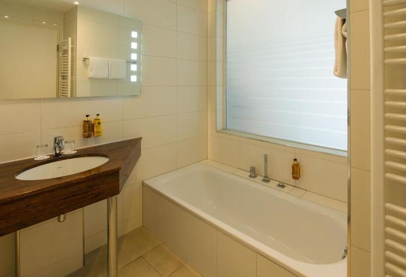 غرفة قياسية, Schopenhauer Hof